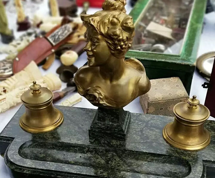 Brocante au Raincy Brocante au Raincy